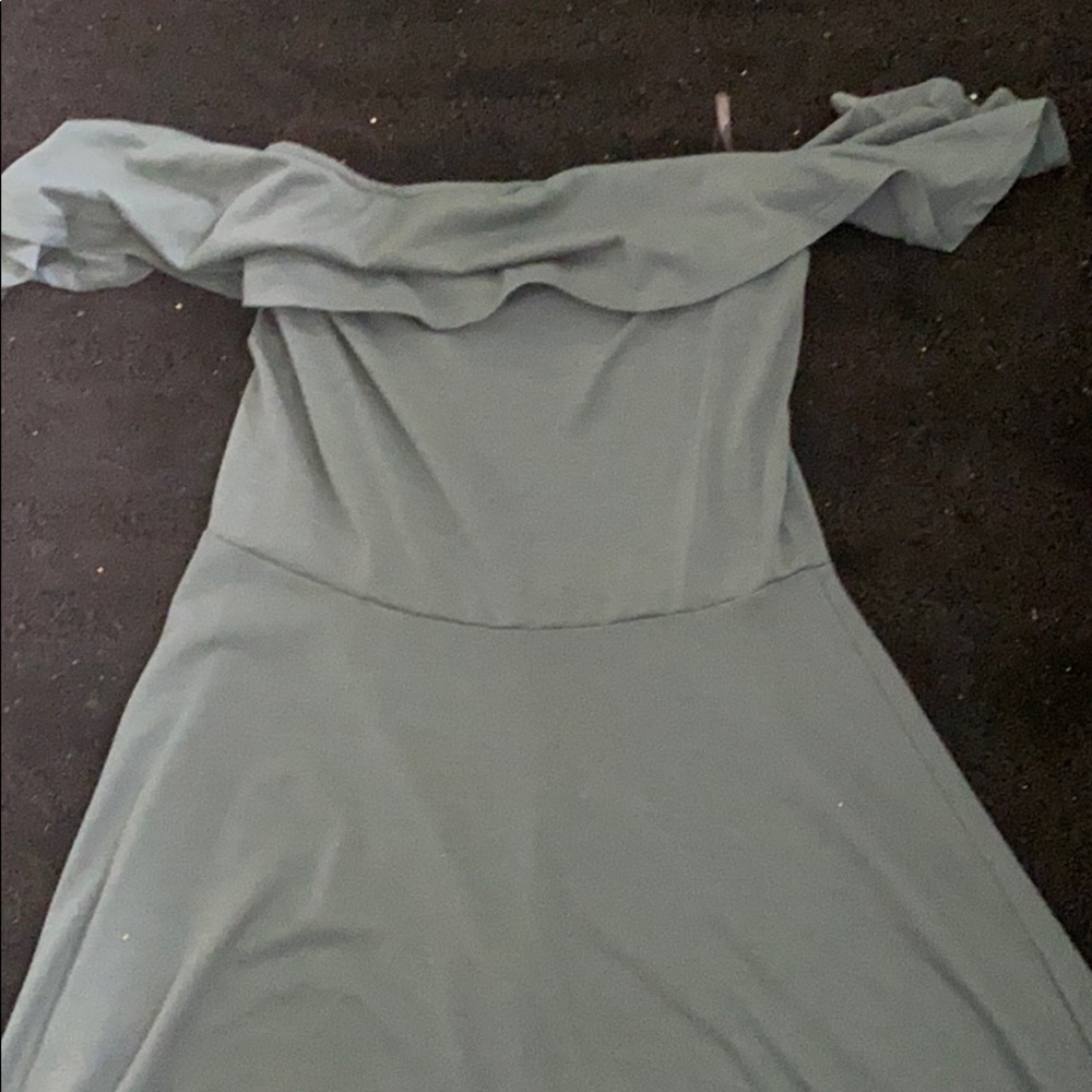 Strapless off-the-shoulder dress